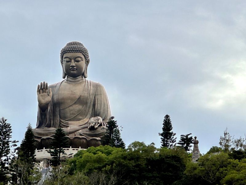 <p>Buddha, Hong Kong</p>